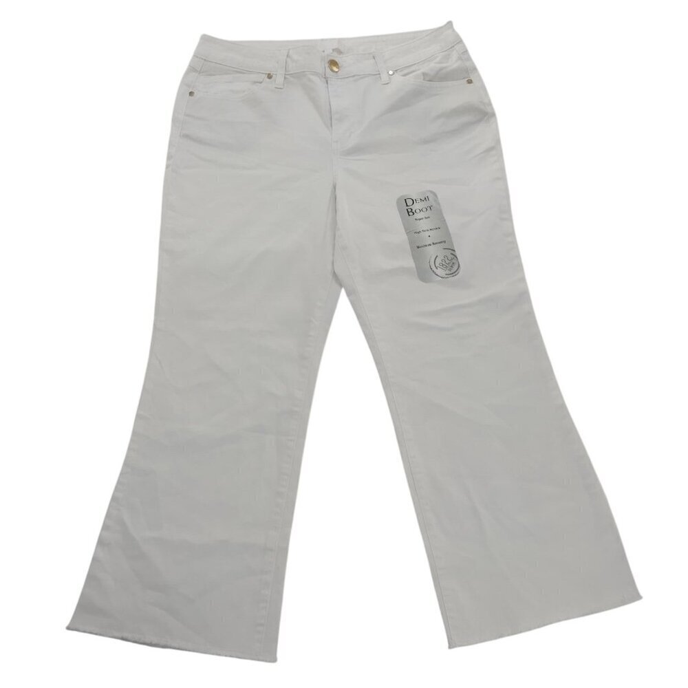 1822 Denim Womens White Bootcut Jeans With Raw Hem - Size 16. NWOT.